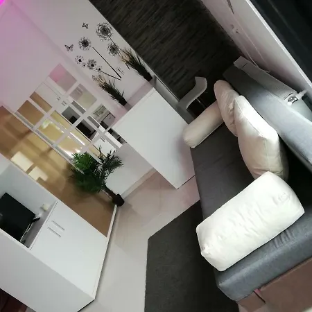 מלון דירות City Garden Black Sea קונסטנצה